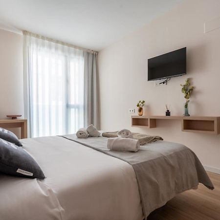 Limehome Barcelona Carrer De Besalu 82 Kültér fotó
