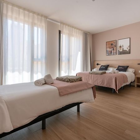 Limehome Barcelona Carrer De Besalu 82 Kültér fotó